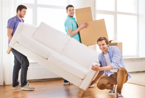 Professional man with van Clapham service supporting flexible moves